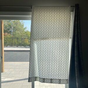 6 West Elm Curtain Panels. Size 42x108. Six panels. Dry cleaned like new. White